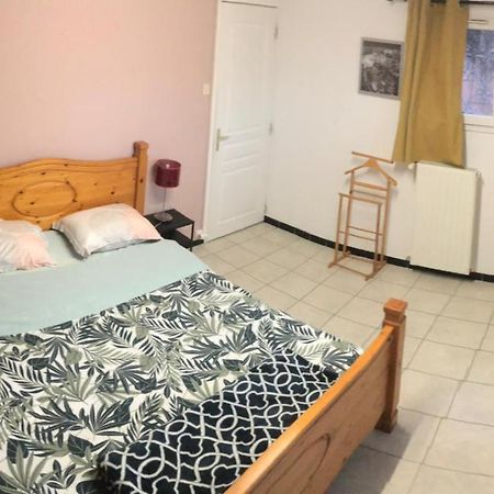 Comme A La Maison ! Chavanoz Ngoại thất bức ảnh